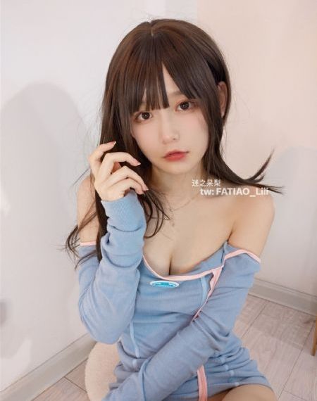 寡妇丰满的肉体